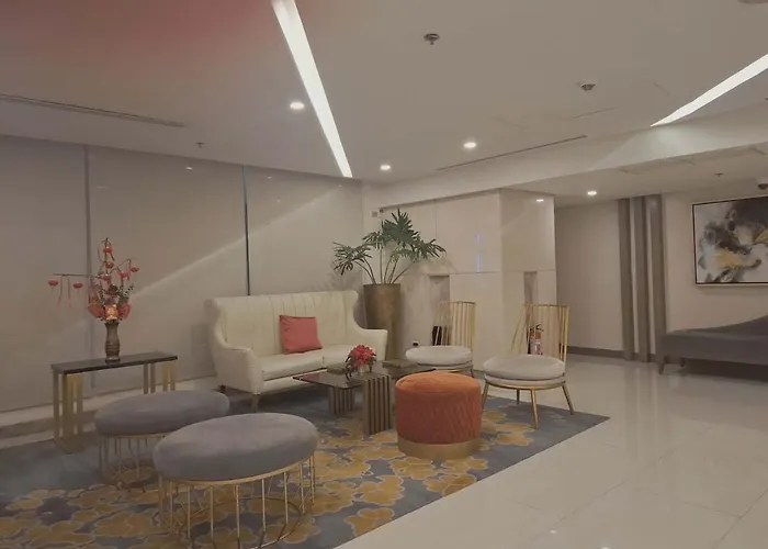 Feel At San Antonio Residences *